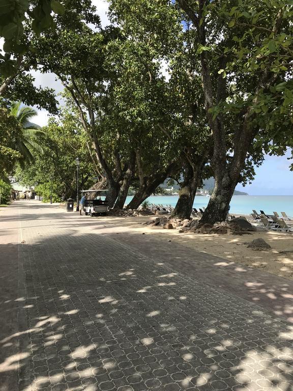 Flower Garden Self-Catering Apartments Beau Vallon  Exterior foto